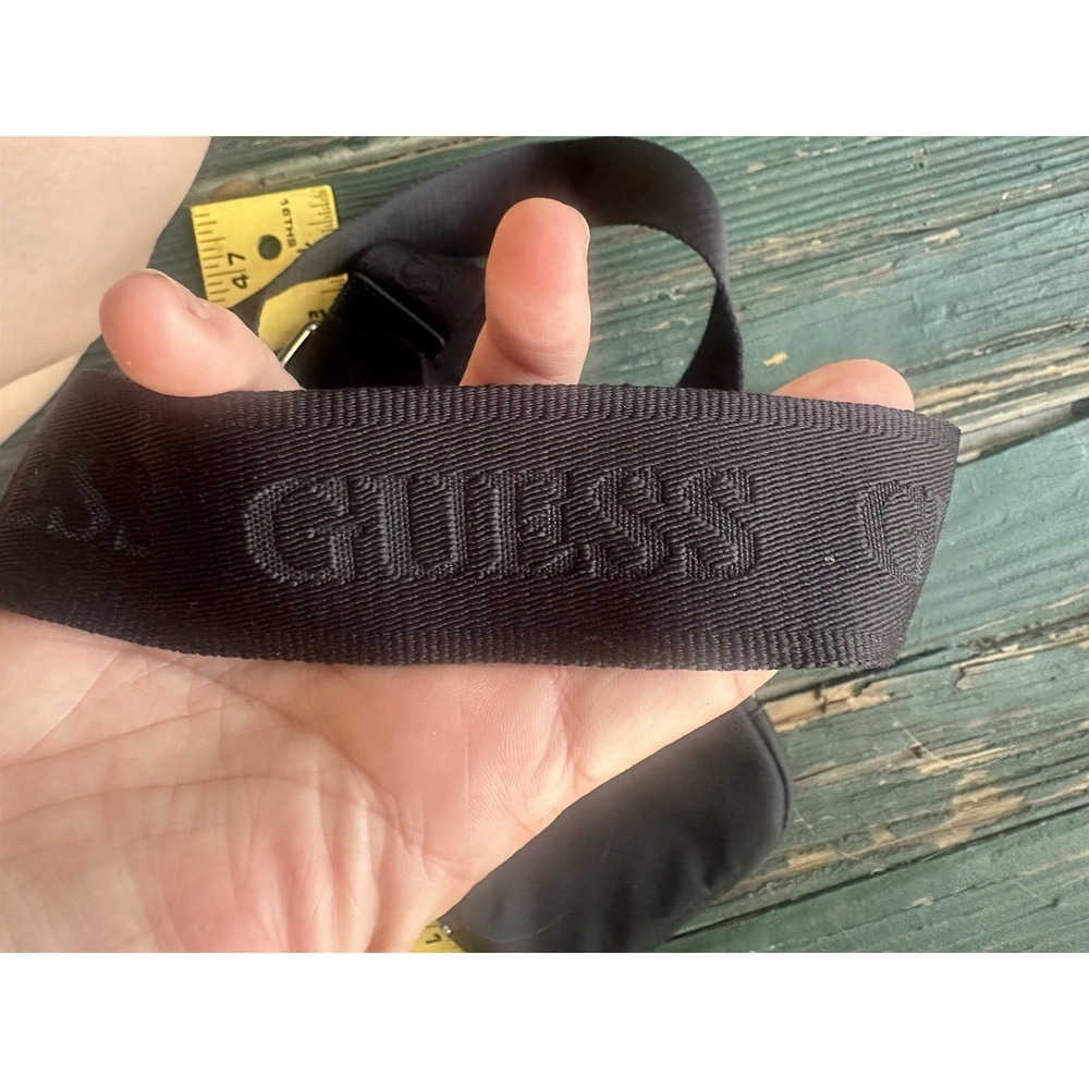 Guess GBG Los Angeles Magiq Lace Up Sneakers Women's 6m And Fanny Pack Lot - Picture 15 of 15